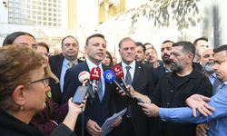 CHP İstanbul İl Başkanı seçilen Özgür Çelik mazbatasını aldı