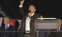 Özgür Özel Şişli'de konuştu