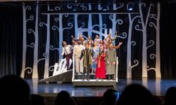 Mersin’de Shakespeare Büyüsü: Bahar Noktası Sahnede