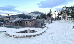 MERSİN’İN ÇAMLIYAYLA İLÇESİNE MEVSİMİN İLK KARI DÜŞTÜ