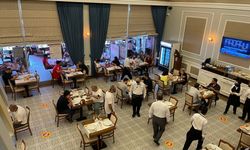 Kafe ve restoranlarda masa ücreti dönemi bitiyor
