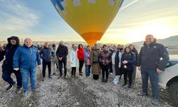 Kapadokya'da Balonlar Bu Kez Öğretmenler İçin Havalandı