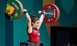 Mersinli Halterci Gamze Altun Riyad’da 3 Altın Madalya Kazandı