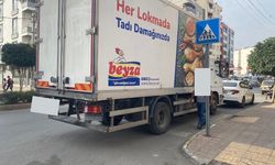 Mersin’de Yaya Geçidine Park Tepkisi: “Az Kalsın Kaza Oluyordu”