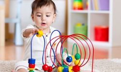 Uzmanlar uyarıyor: İyi niyetli ebeveyn hataları çocukların konuşma gelişimini geciktirebilir