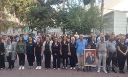 Mersin’de Sağlık Çalışanları Atatürk İçin Saygı Duruşunda