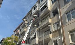 Kolonlarında Çatlaklar Tespit Edilen 5 Katlı Bina Mühürlendi