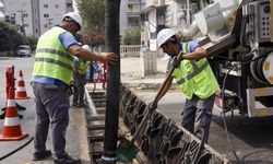 MESKİ’den vatandaşlara çağrı: “Atıkları ızgaralara değil, çöp kutularına atın”