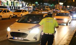 Adana’da Geniş Çaplı Denetim: Ruhsatsız Silahlar Ele Geçti