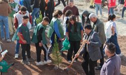Mut’ta Geleceğe Nefes Oldular: 500 Fidan Dikildi