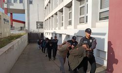 Mersin’e uzanan “Sazan Sarmalı” çetesi yakalandı