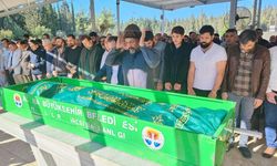 Adana’da Hayatını Kaybeden Miraç’ın Cenaze Namazını Babası Kıldırdı