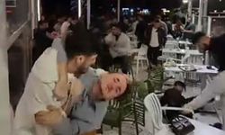 Mersin’de Kafedeki Kavgada Yumruklar Havada Uçuştu