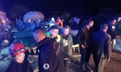 Traktör ve Kamyonun Karıştığı Zincirleme Kaza Can Aldı