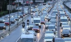 Benzin ve dizelin pabucu dama atıldı: Herkes o araca hücum ediyor