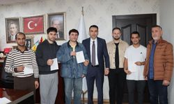 AK Parti Mersin'e Yeni Katılımlarla Güçleniyor