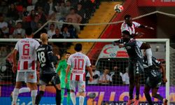 Beşiktaş Antalyaspor'u 3 Golle Geçti