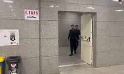 Oyuncu Kaan Yıldırım İfade Vermek Üzere Adliyeye Geldi