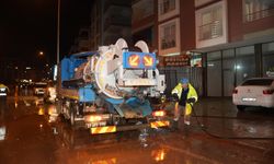 MESKİ Ekipleri Tarsus’ta Yağış Sonrası Sahada