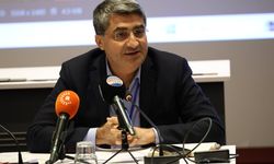 Ekmen: “Süreç 100 Adımlık Bir Yolsa Henüz Üçüncü veya Dördüncü Adımdayız”