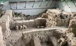 Tarsus’ta Danyal Peygamber’in Kabri Ziyaretçilerini Ağırladı