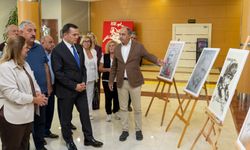 'Etem Çalışkan ile Atatürk Yolculuğu' Sergisi Ziyaretçilerini Ağırlıyor