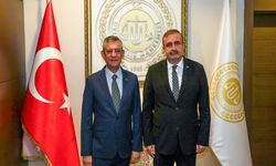 Özgür Özel Uyuşmazlık Mahkemesi Başkanı Güleç'i Ziyaret Etti