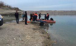 Adıyaman'da Tekne Alabora Oldu; 4 Kişi Kurtarıldı, 1 Kişi Aranıyor