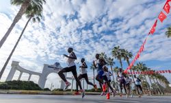 Mersin Maratonu Rekorla Taçlandı: Kenya’lı Kibiwott Zirvede
