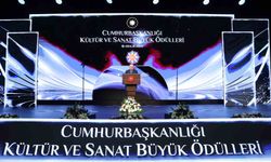 Cumhurbaşkanı Erdoğan: "Filistin Halkının Yanında Eğilmeden, Bükülmeden Dimdik Duruyoruz"