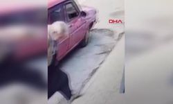 Çamurlu Ayakkabısını Çıkarıp, Çorapla Markette Alışveriş Yaptı