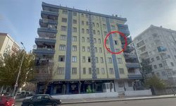 3 Aylık Bebeğini 4’üncü Kattan Attı