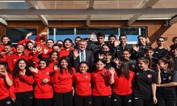 Bakan Bak: “2025’te 7 Bin 474 Madalya Kazanan Milli Sporcularımızla Gurur Duyuyoruz”