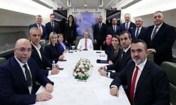 Cumhurbaşkanı Erdoğan Uçakta Önemli Açıklamalarda Bulundu