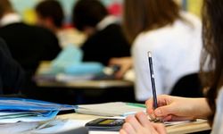 4 Yıllık Eğitim 3 Yıla mı İniyor? YÖK Başkanı Özvar'dan Köklü Değişiklik Sinyali