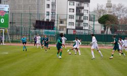 Yeni Mersin İdmanyurdu Kırklareli'den 1 Puanla Dönüyor