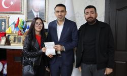 AK Parti Mersin İl Teşkilatına Genç Katılım: "Geleceğimizin Teminatı Gençliğin Heyecanı Bize Güç Veriyor"