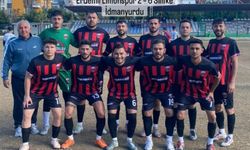 Mersin'de SAL'da Tek Nağmağlup Takım Karacailyas Kaldı