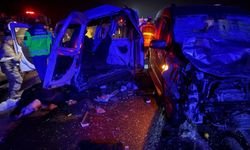 3 Aracın Karıştığı Kazada 3 Kişi Hayatını Kaybetti