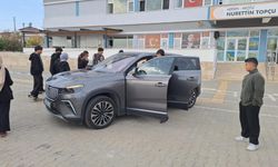 Mersin’de Öğrenciler TOGG’la Buluştu: Yerli Malı Haftasına Özel Etkinlik