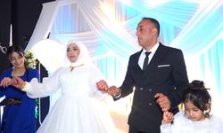 Kaçarak Evlendiler, 14 Yıl Sonra Düğün Yaptılar