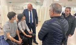 Doğum günü nedeniyle dağıtılan çikolataları yiyen 10 öğrenci hastaneye kaldırıldı