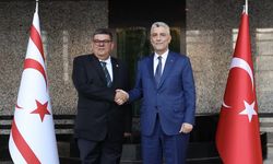 Bakan Bolat, KKTC Maliye Bakanı Berova ile bir araya geldi