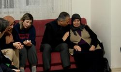 Bakan Yerlikaya, şehit polis memuru Koçyiğit'in ailesini ziyaret etti