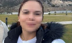 Eşini Çocuğunun Gözü Önünde Bıçakladı