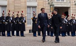 Zelenskiy Macron ile Bir Araya Geldi
