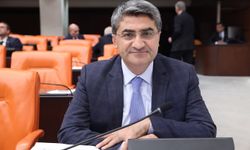 Ekmen’den Bölge Projeleri Çağrısı: “Güncel durum kamuoyuna açıklanmalı”