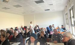 Yaşlılara “Ağrı ve Ağrıyla Baş Etme” Eğitimi