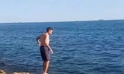 Mersin’de Aralık Sürprizi: Vatandaşlar 11 Derecede Denize Girdi