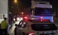 Tır’ın Dorsesinde 31 Kaçak Göçmen Yakalandı